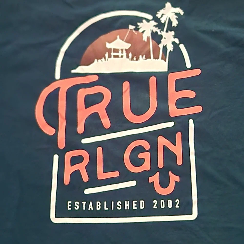 True Religion Graphic Logo T-Shirt Short‎ Sleeve Crew Neck Tee Medium